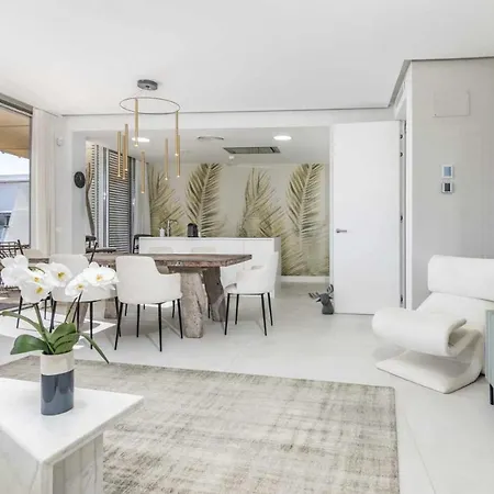 Theedgebythesea Octopus Apartment *